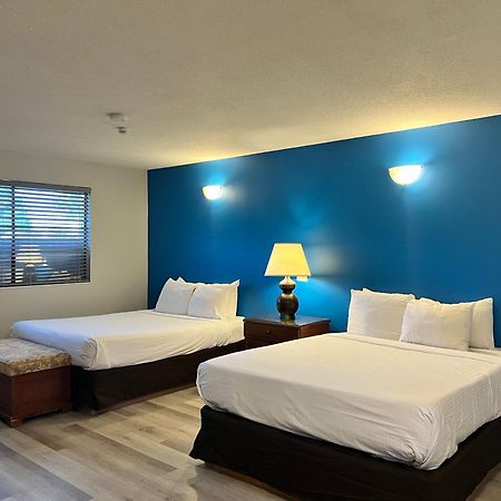 Vip Motel Parksville Eksteriør bilde